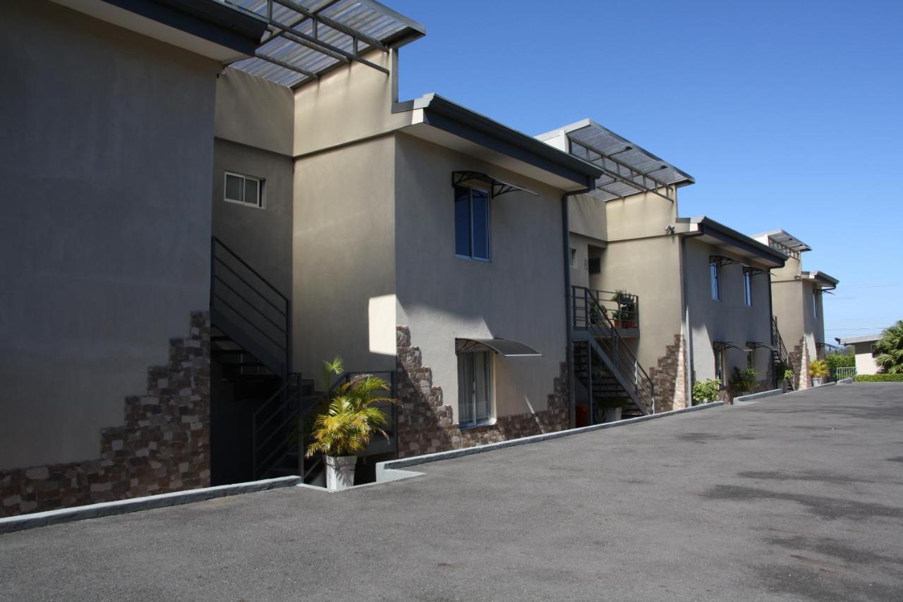 Apartamentos La Alborada Airport Sjo Алахуела Екстер'єр фото