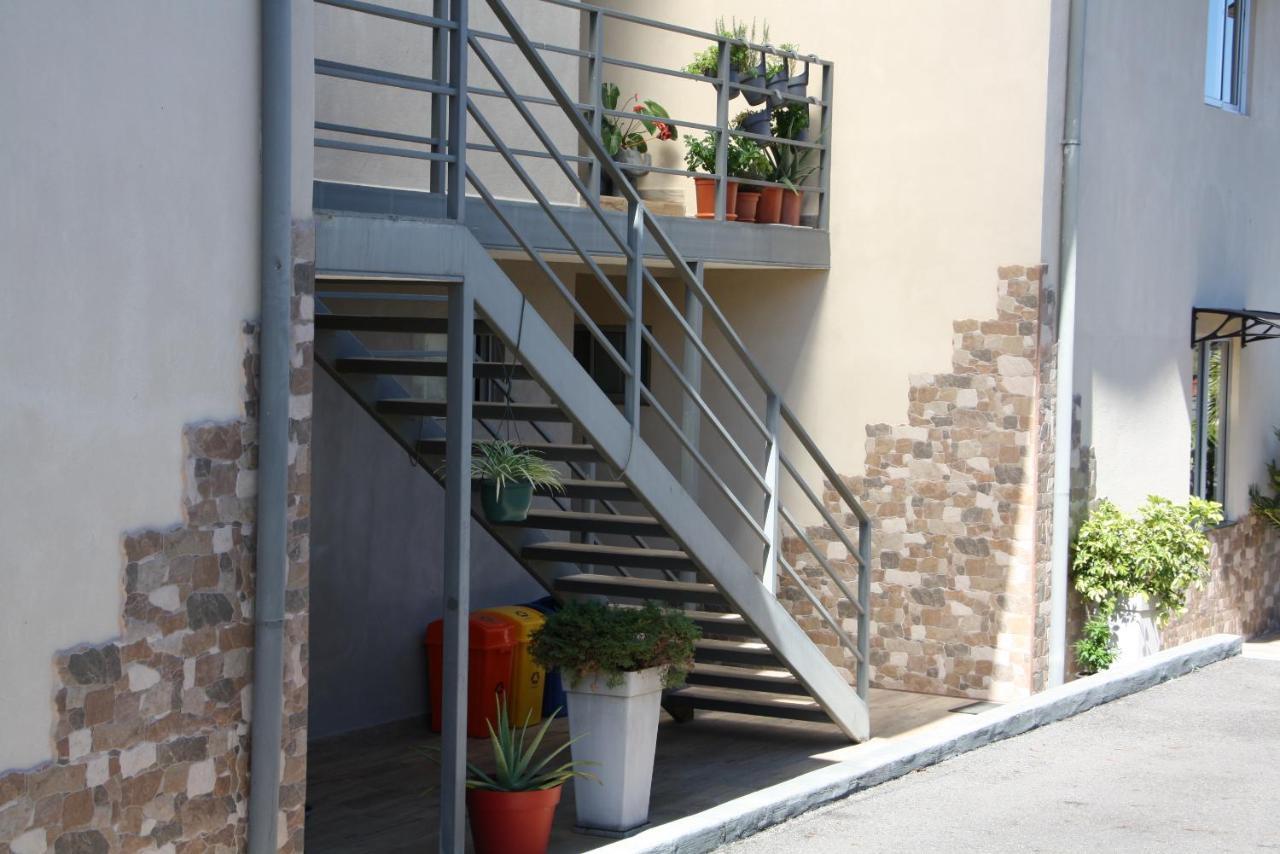 Apartamentos La Alborada Airport Sjo Алахуела Екстер'єр фото