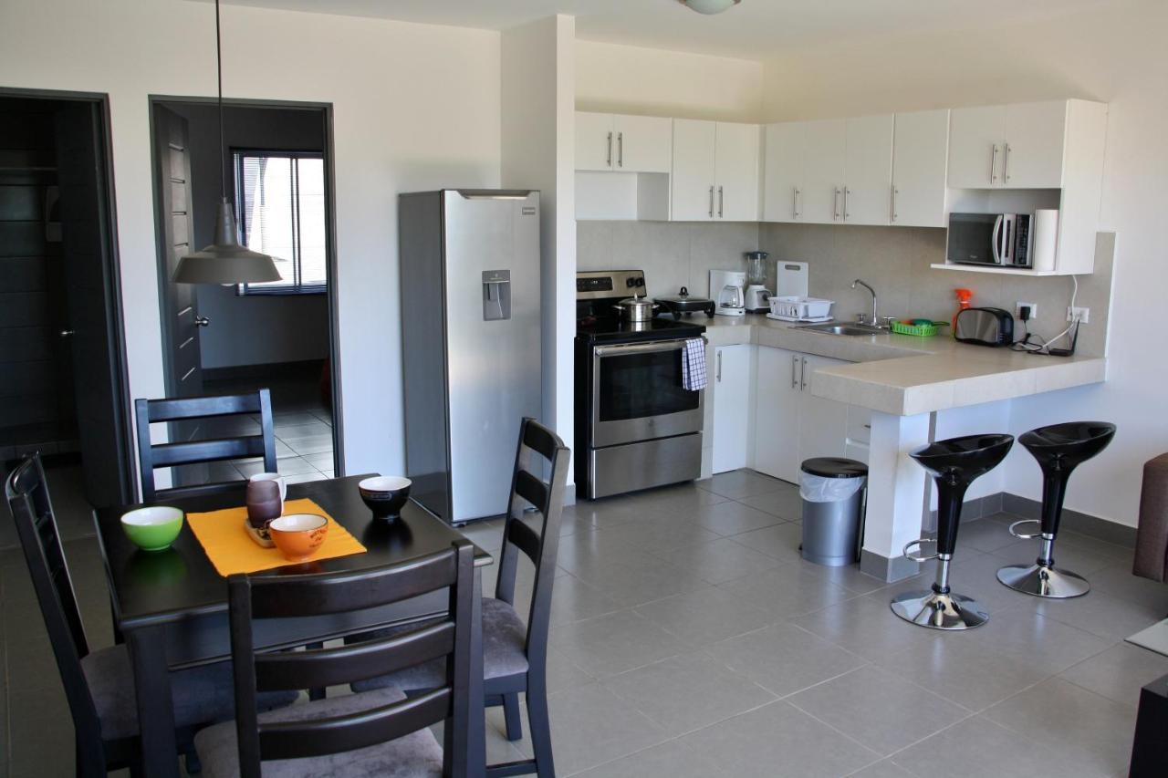 Apartamentos La Alborada Airport Sjo Алахуела Екстер'єр фото